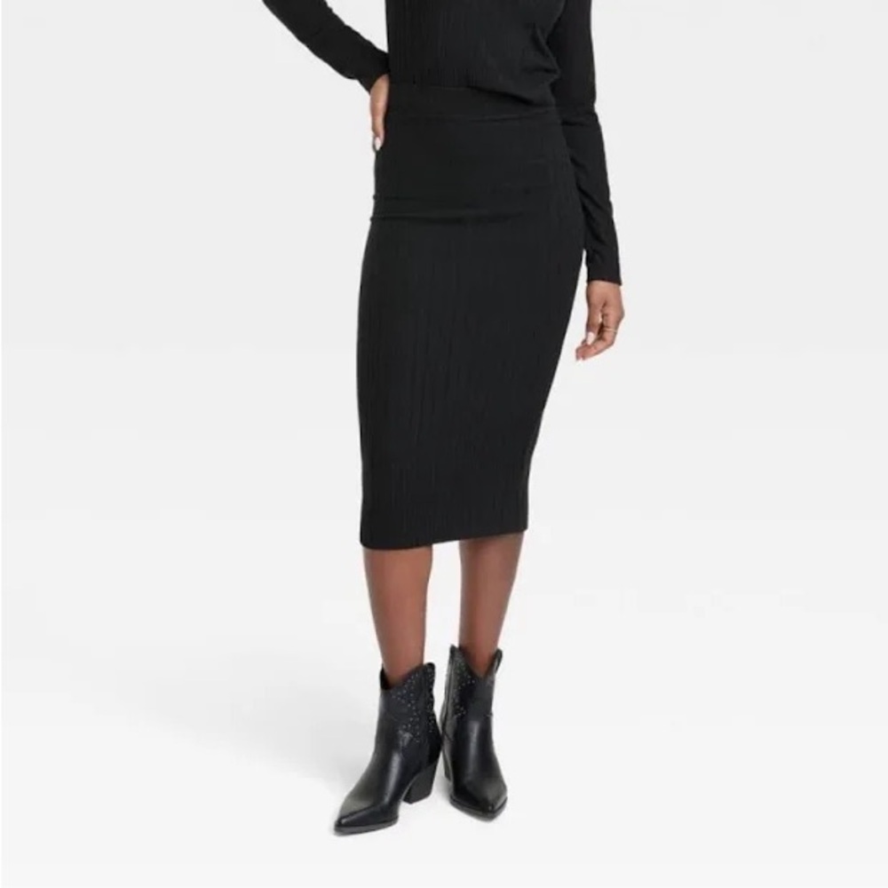 NWT Universal Threads Black Knit Midi Skirt Sz S